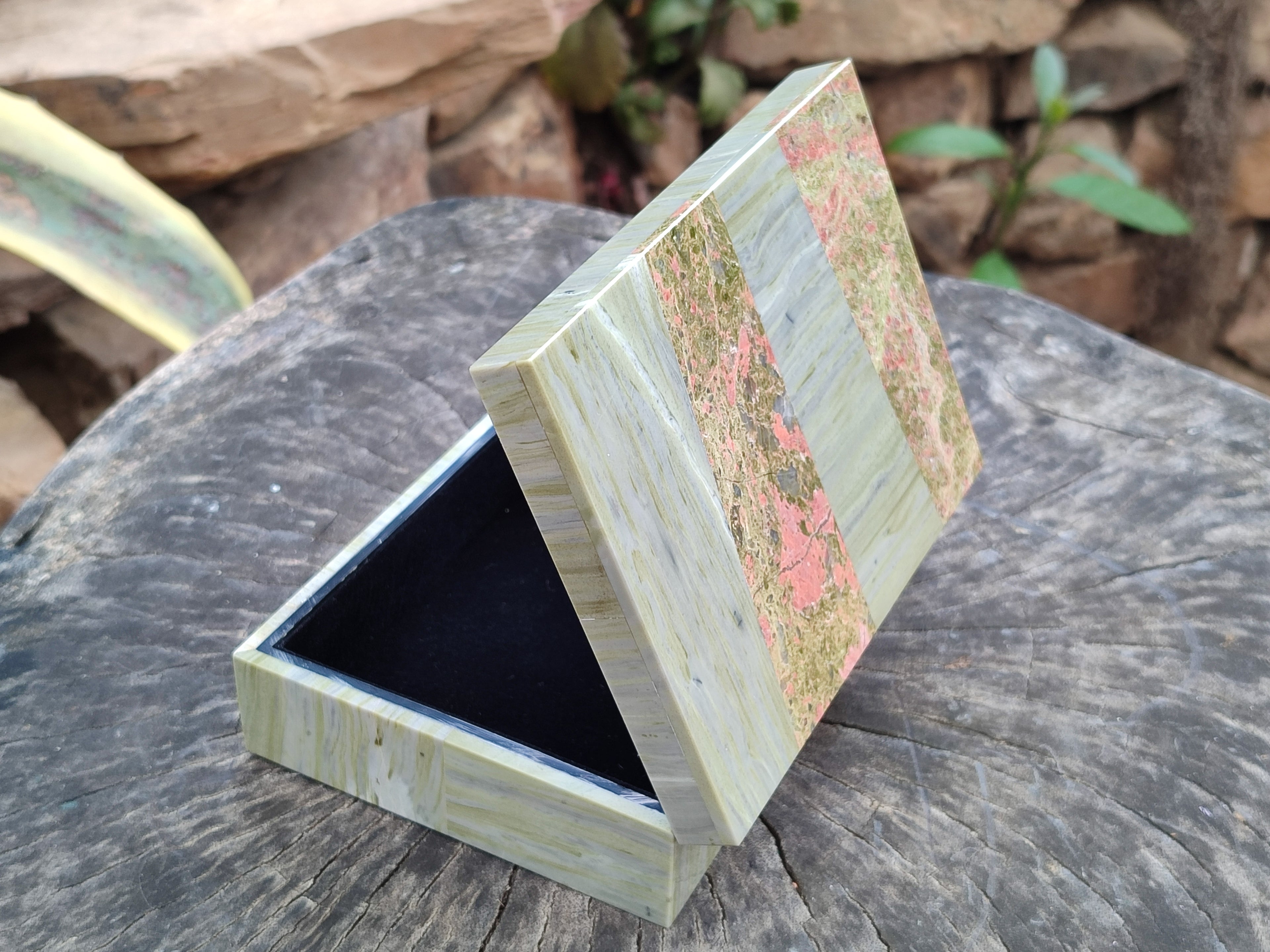 Hand Made Unakite and Butter Jade Stone Jewellery Box x 1 From South Africa