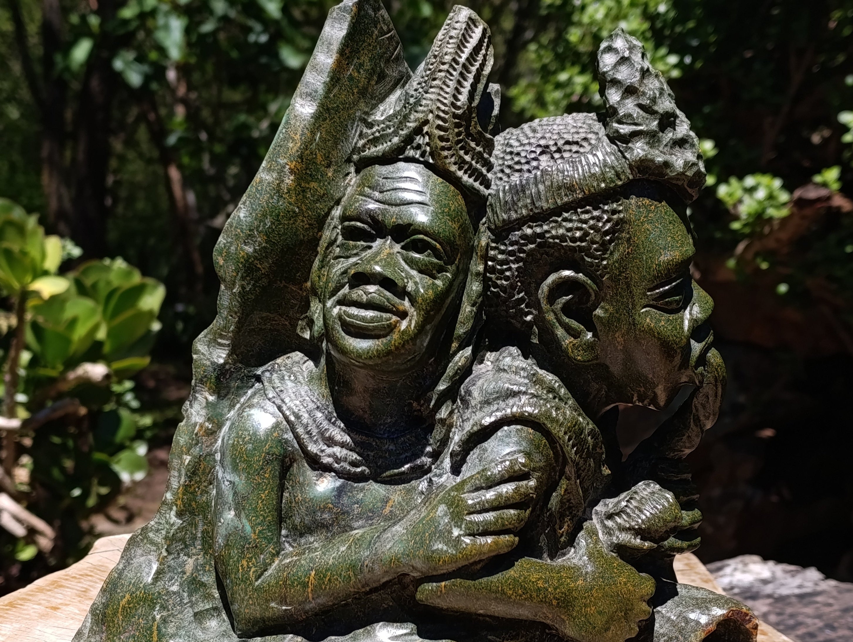 Contented African Couple Large Verdite Carving x 1 From Zimbabwe