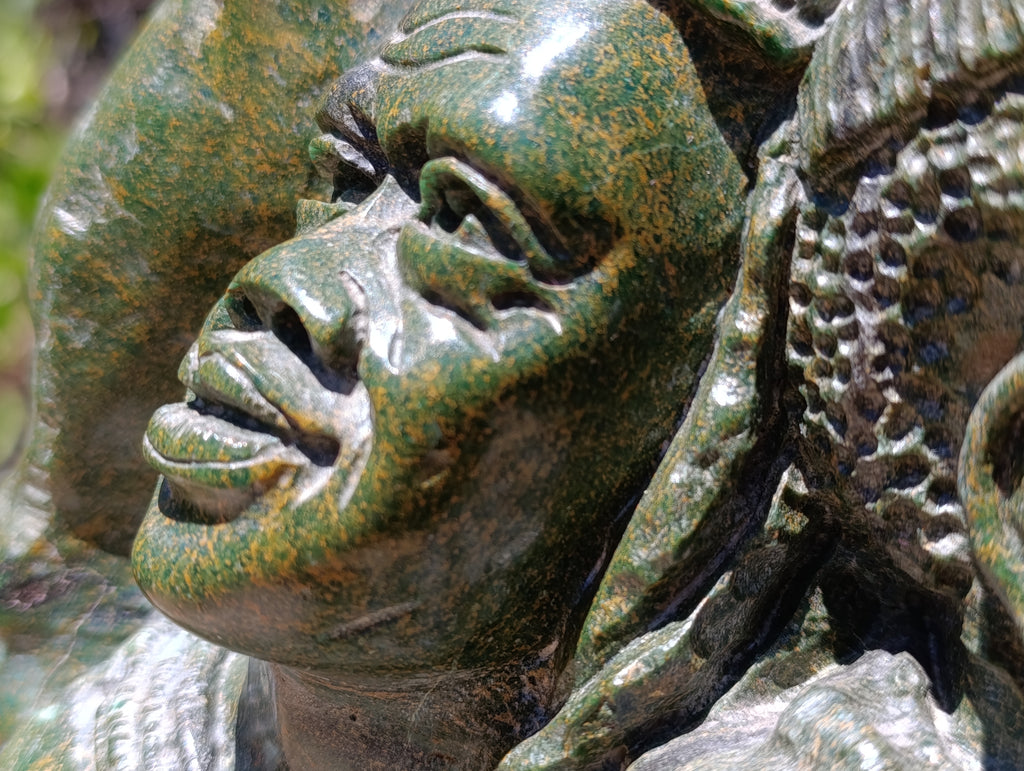 Contented African Couple Large Verdite Carving x 1 From Zimbabwe