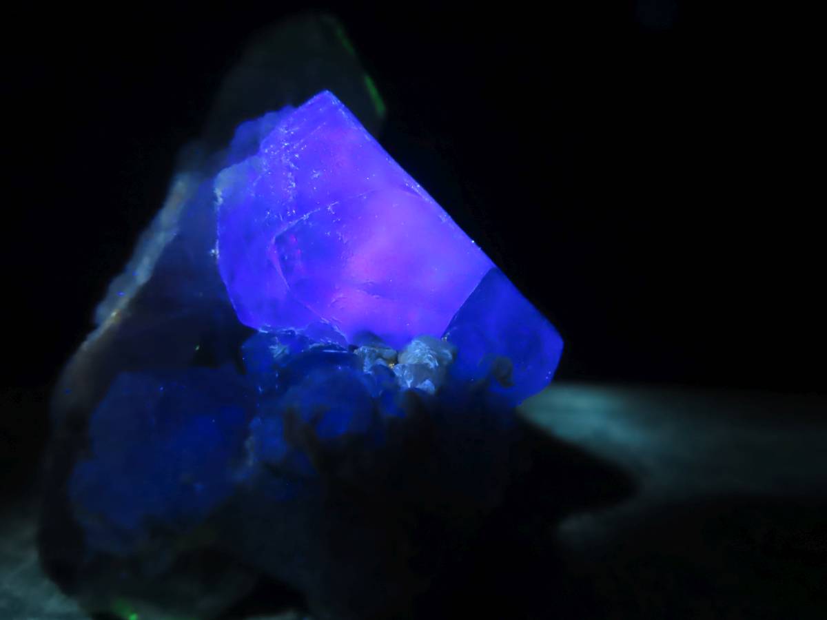 Natural Exquisite Blue Topaz with Fluorescent Fluorite and Associated Minerals x 1 From Erongo, Namibia