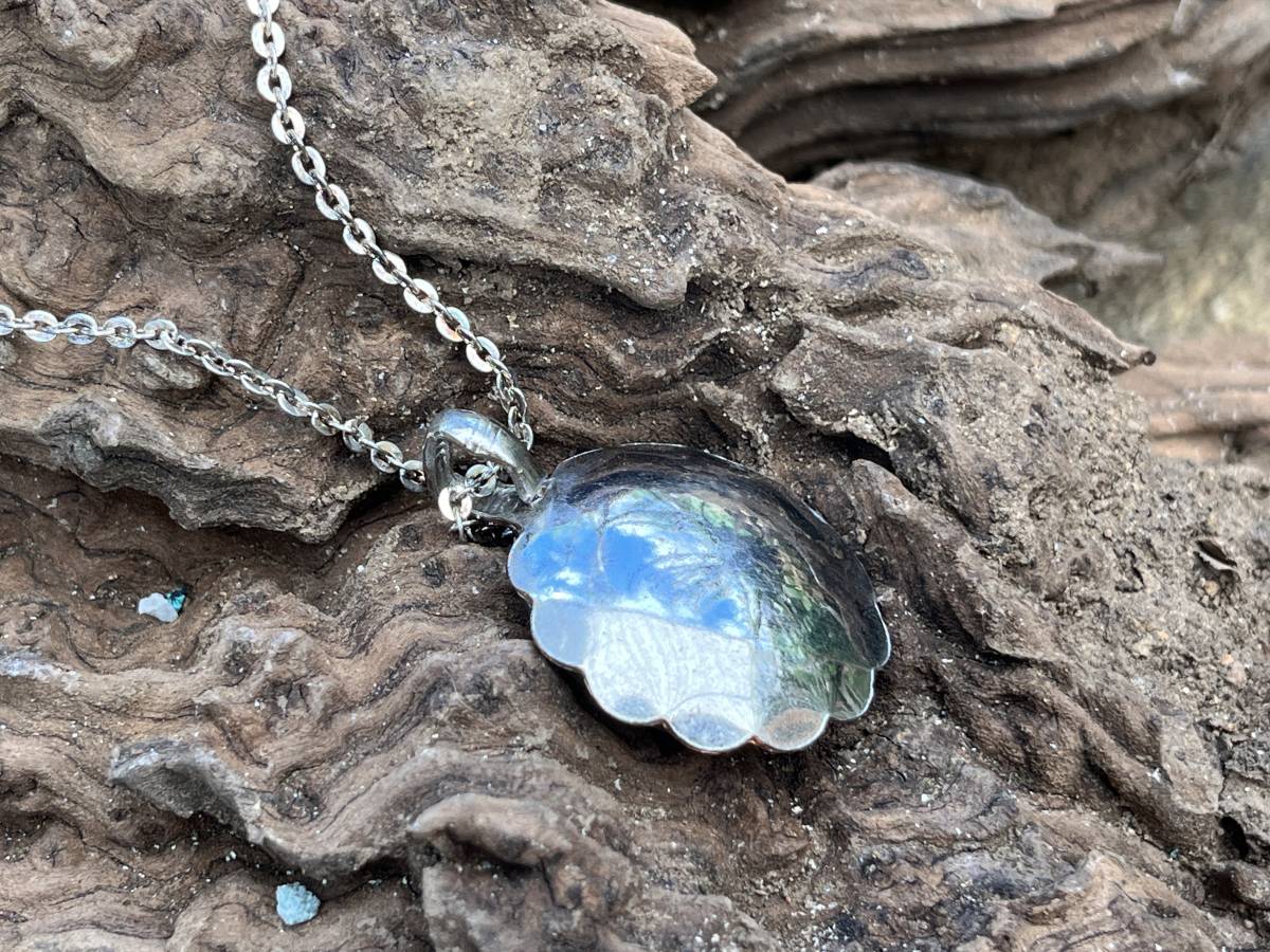 Hand Made Silky Malachite Set In A Silver Spoon x 1 From Kasompe, Congo