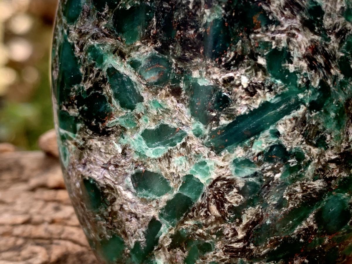 Polished Mutokolite Emerald Chrome Muscovite Mica Standing Free Form x 1 From Mutoko, Great Dyke, Zimbabwe