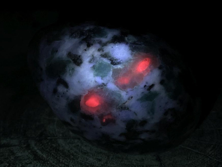Polished Mutokolite Emerald Muscovite Mica Free Form with Fluorescent Rubies x 1 From Mutoko, Great Dyke, Zimbabwe