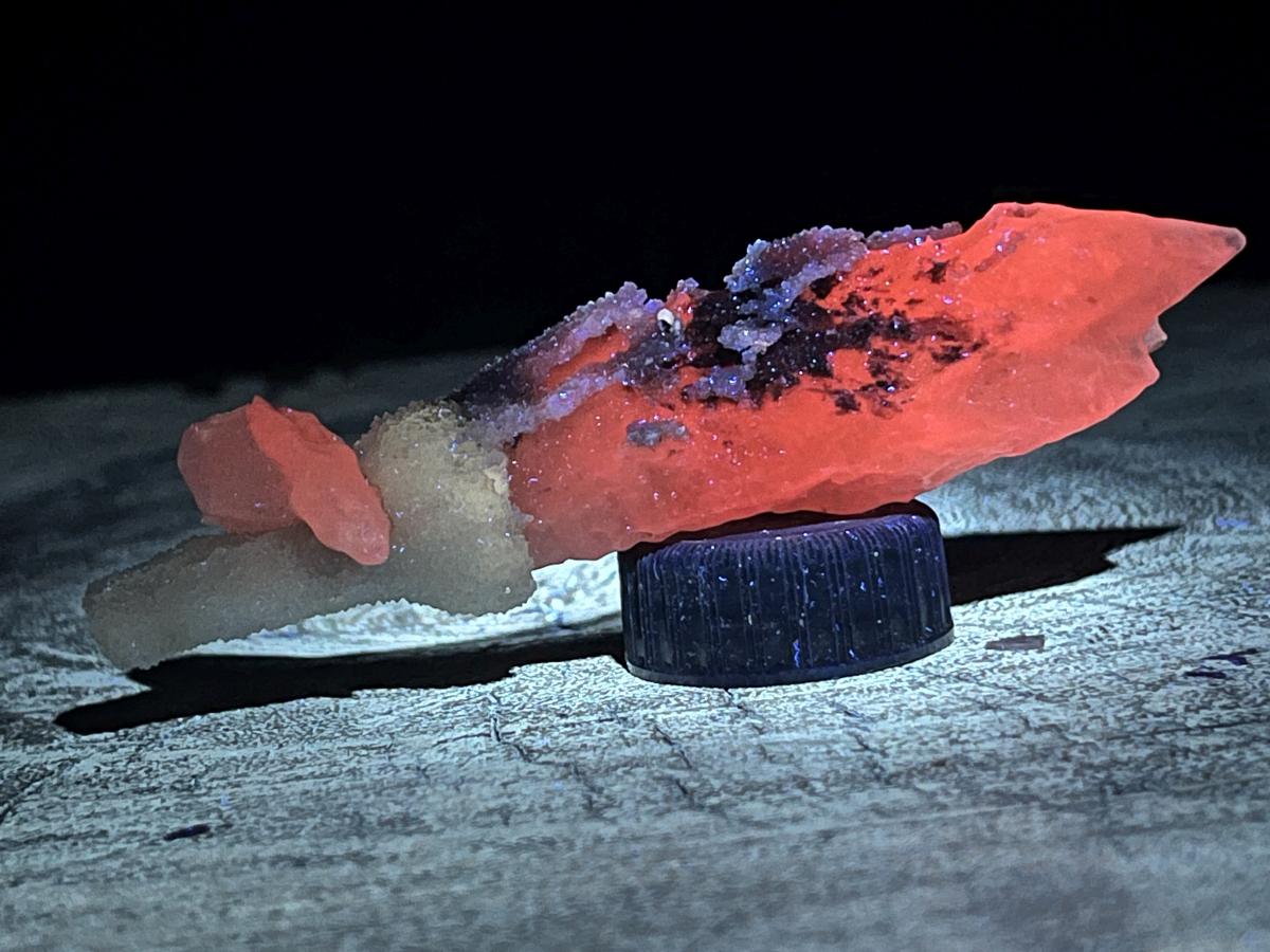 Natural and Perfect Spearhead Calcite Sceptre with a Drusy Quartz Base x 1 From Albert's Mountain, Lesotho