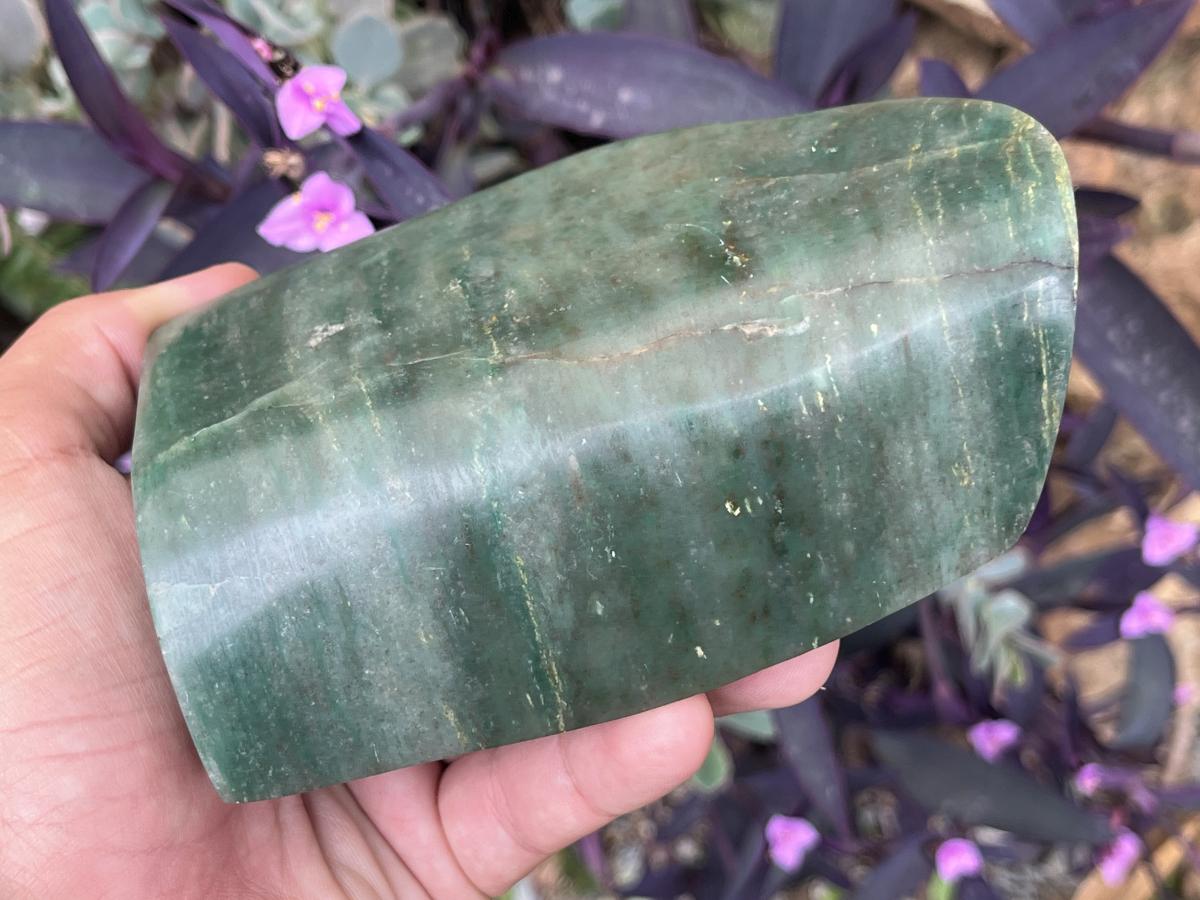 Polished Standing Aventurine Free Form x 1 From Zimbabwe
