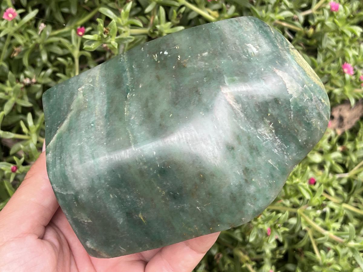 Polished Standing Aventurine Free Form x 1 From Zimbabwe