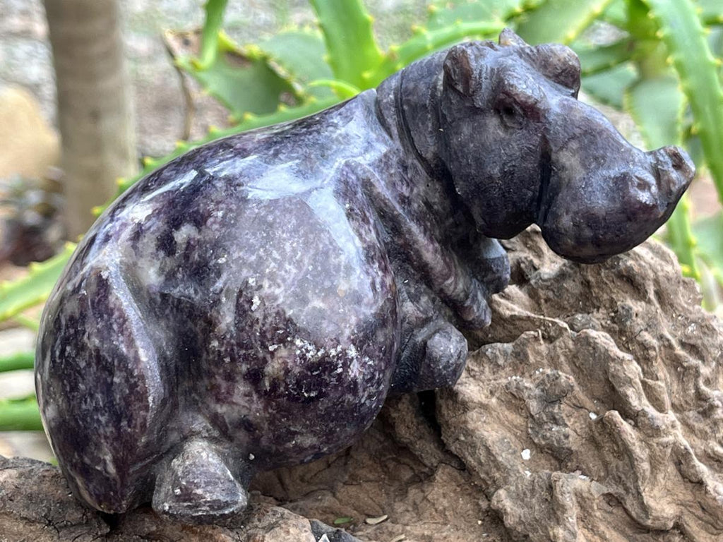 Hand Made Purple Lithium Lepidolite Hippo Carving x 1 From Zimbabwe