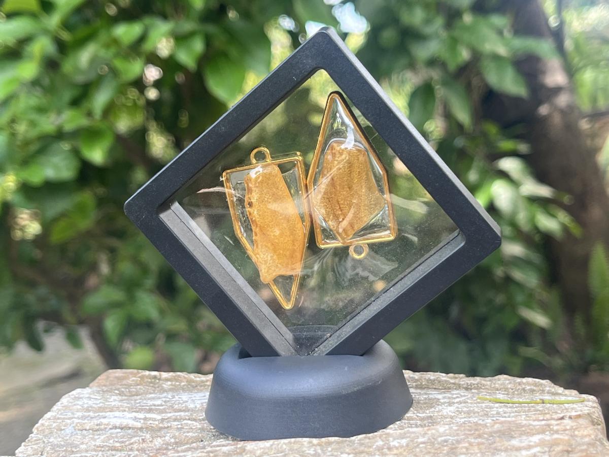 Hand Made Pair of Copal Amber Pendants x 1 From Nosy Varika, Madagascar