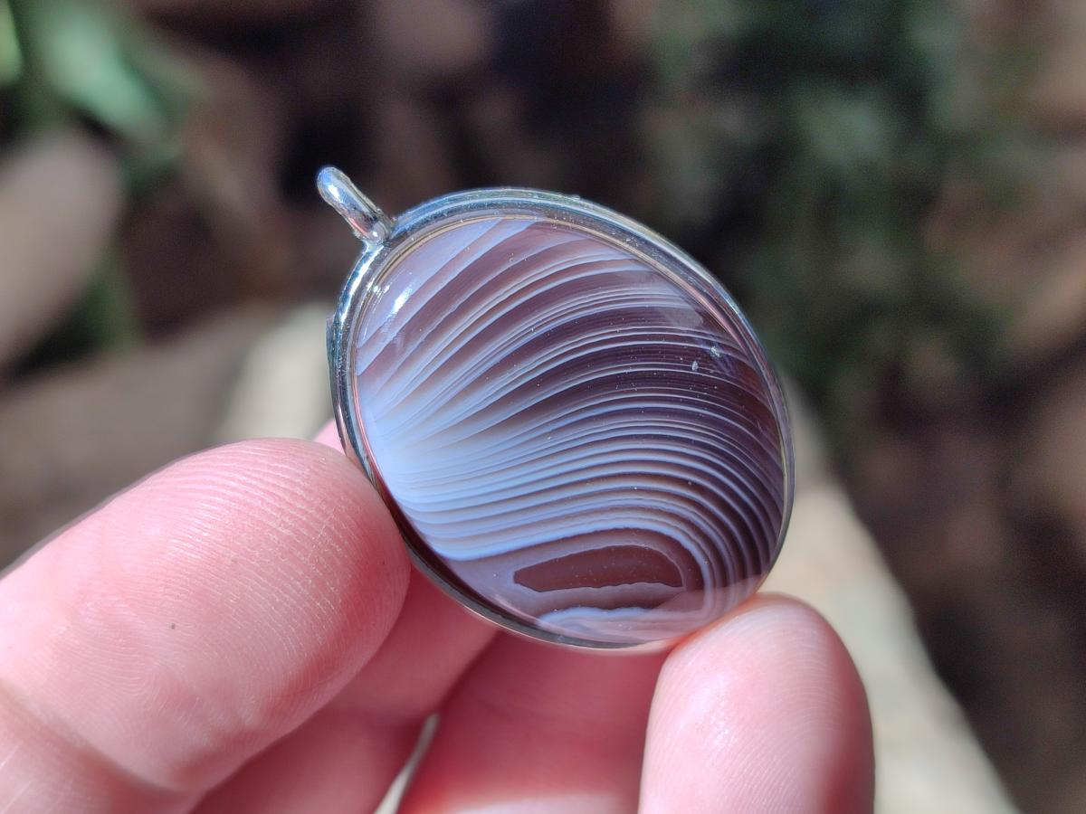 Hand Made Shashe River Agate Pendant in Display Case x 1 From Zimbabwe