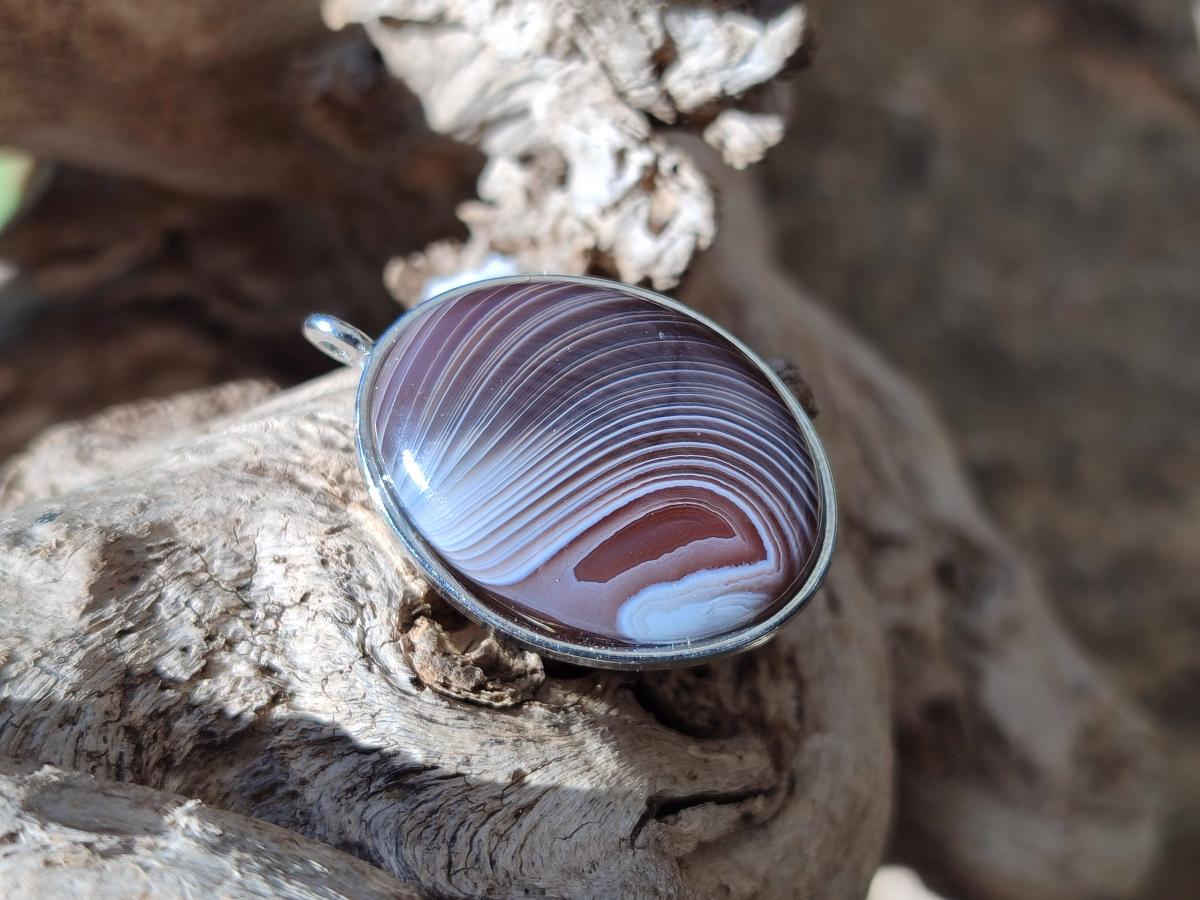 Hand Made Shashe River Agate Pendant in Display Case x 1 From Zimbabwe