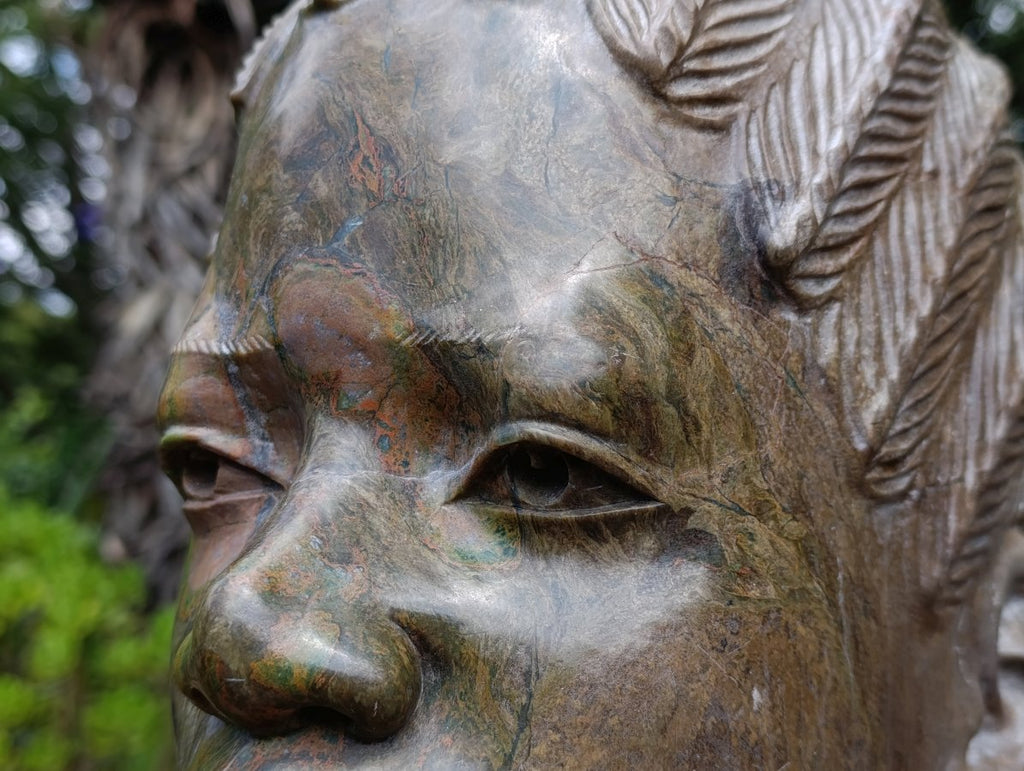 Hand Made XXL Young African Woman Green Verdite Bust x 1 From Zimbabwe