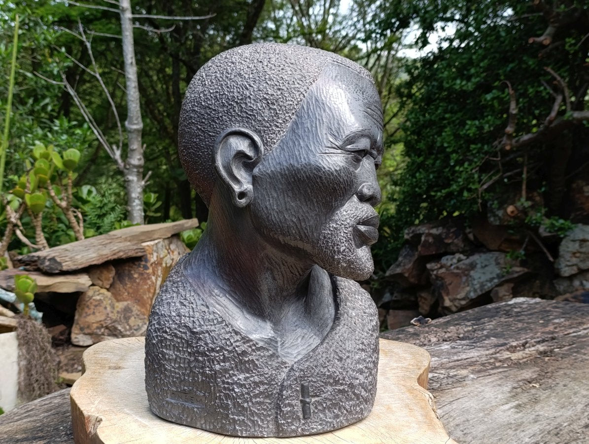 Hand Made XXL Wonder Stone Male African Bust Sculpture x 1 From Zimbabwe
