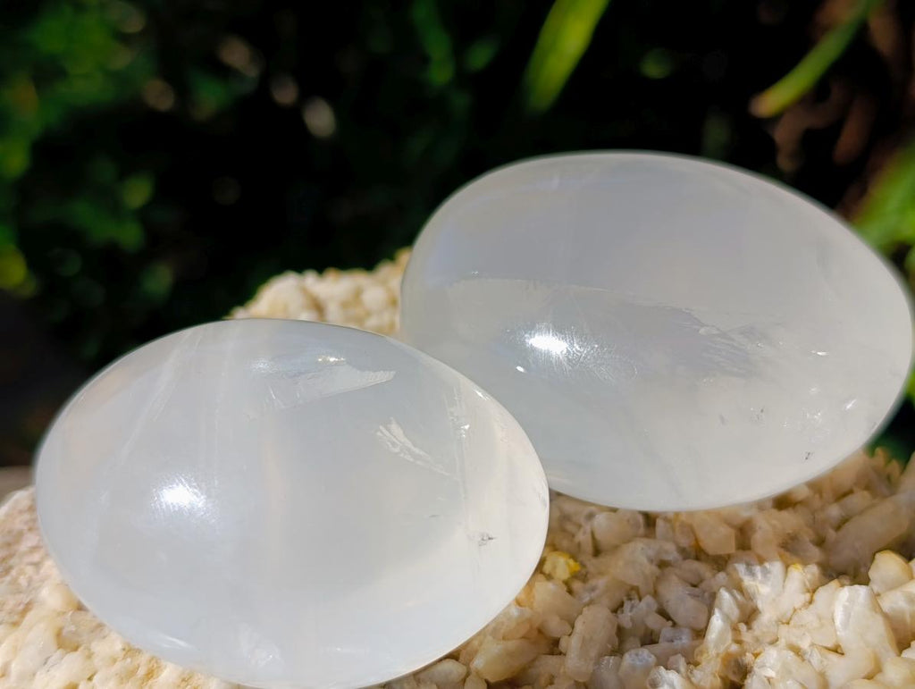 Polished Pair of Pearl Girasol Palm Stones x 1 From Ambatondrazaka, Madagascar