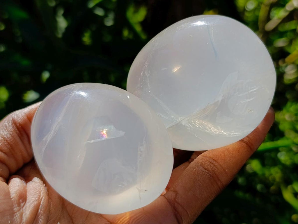 Polished Pair of Pearl Girasol Palm Stones x 1 From Ambatondrazaka, Madagascar
