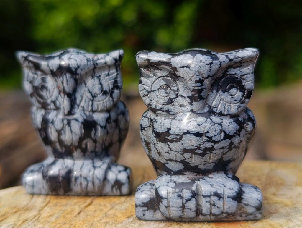 Hand Made Pair of Snowflake Obsidian Owl Carvings x 1 From Mexico
