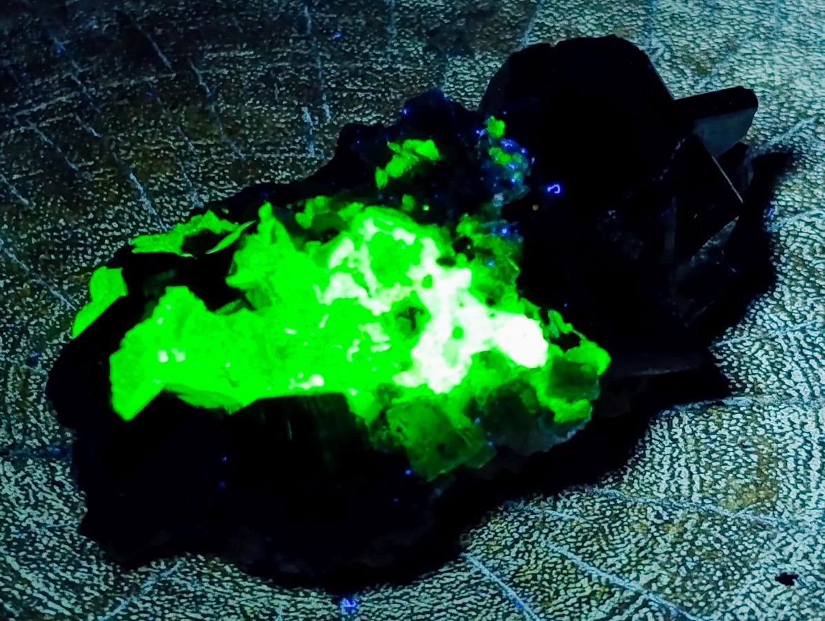 Natural Schorl Black Tourmaline Specimen with Hyalite Opal x 1 From Erongo, Namibia