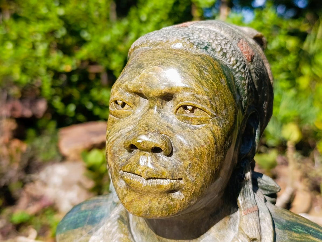 Hand Made "Venus De Moyo" Traditional African Bust, Verdite Sculpture x 1 From Zimbabwe
