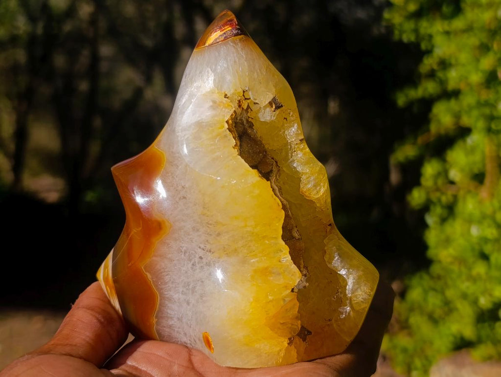 Polished Carnelian Agate Gemstone Flame with Natural Vug Cavity x 1 From Madagascar