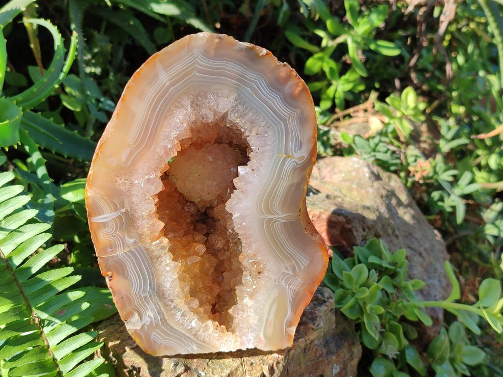 Polished Banded Agate Standing Display Piece x 1 From Maintirano, Madagascar