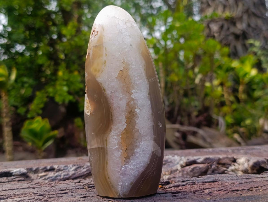 Polished and Natural Maintirano Agate Geode Arch x 1 From Maintirano, Madagascar