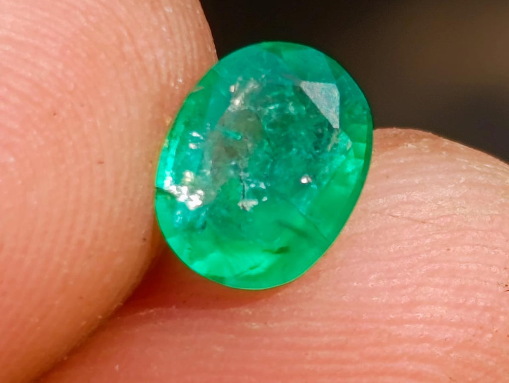Polished 0.76 Carat 8 mm Oval Sandawana Faceted Emerald Stone x 1 From Sandawana, Zimbabwe