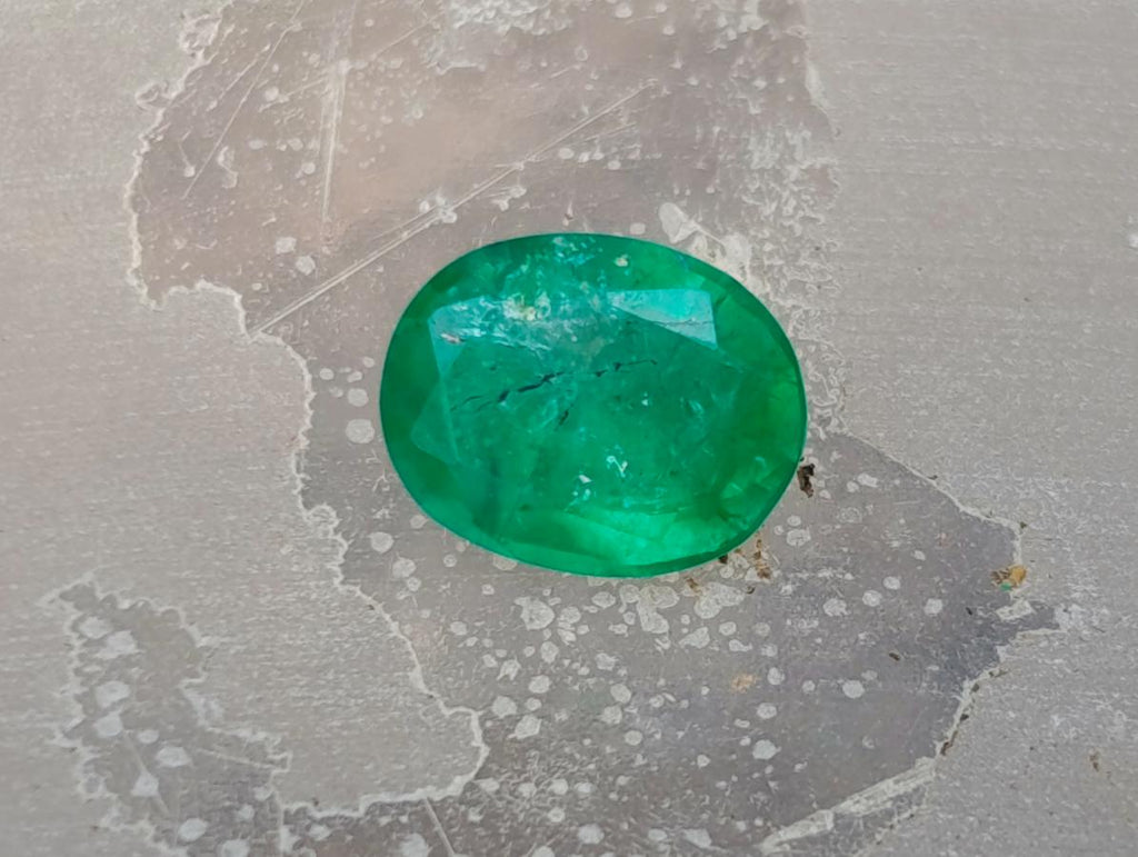 Polished 0.76 Carat 8 mm Oval Sandawana Faceted Emerald Stone x 1 From Sandawana, Zimbabwe