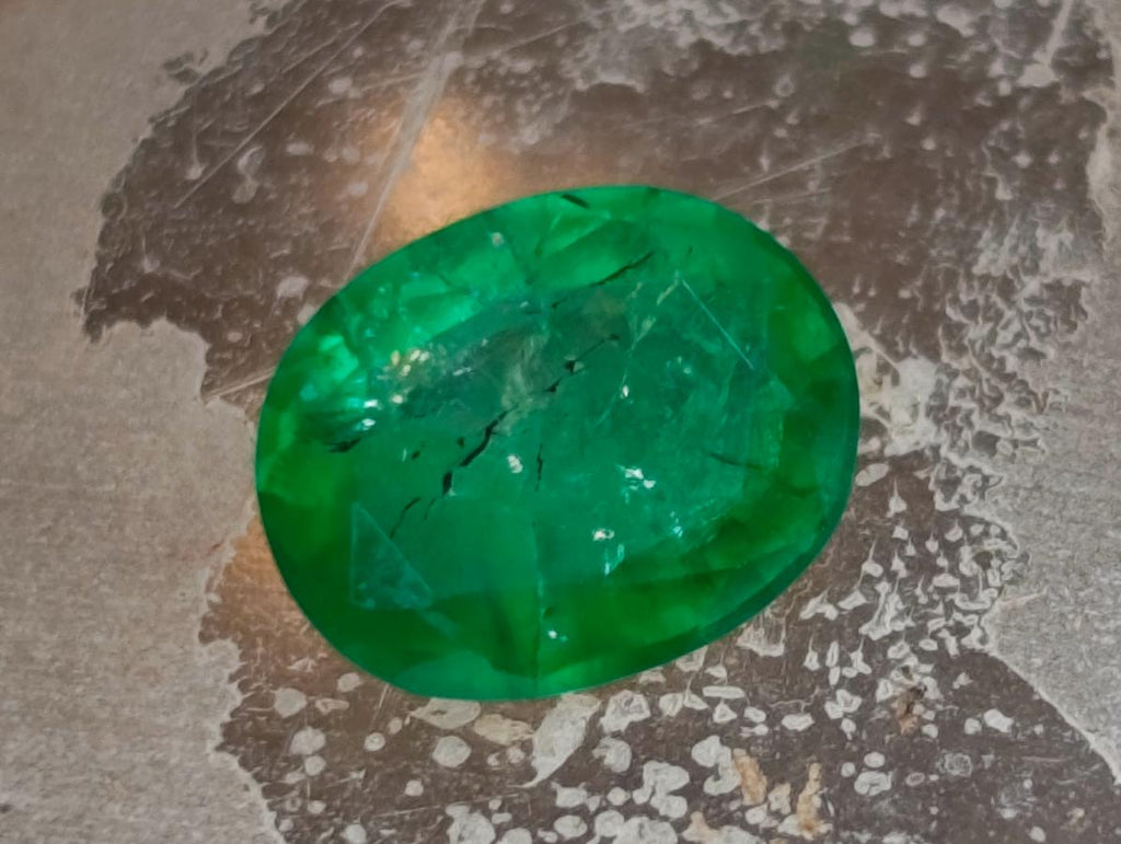 Polished 0.76 Carat 8 mm Oval Sandawana Faceted Emerald Stone x 1 From Sandawana, Zimbabwe