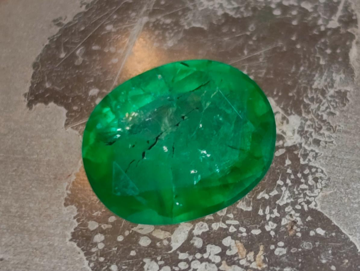 Polished 0.76 Carat 8 mm Oval Sandawana Faceted Emerald Stone x 1 From Sandawana, Zimbabwe