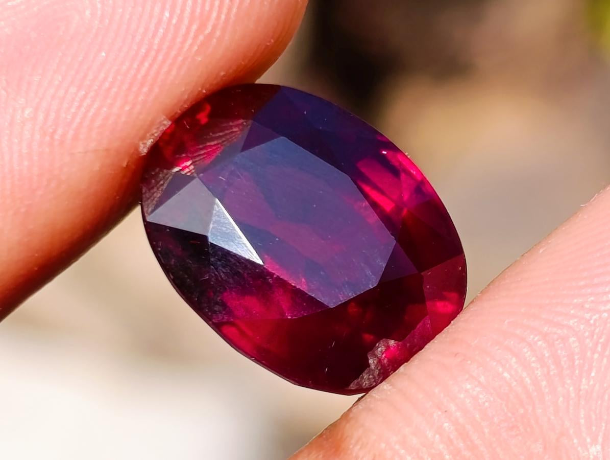 Polished 14.5 Carat Rhodolite Garnet Faceted Stone x 1 From Tanga, Tanzania