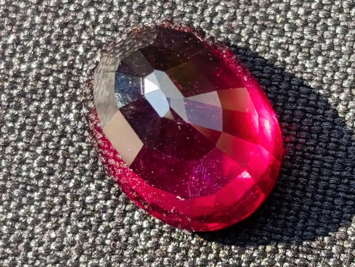 Polished 14.5 Carat Rhodolite Garnet Faceted Stone x 1 From Tanga, Tanzania