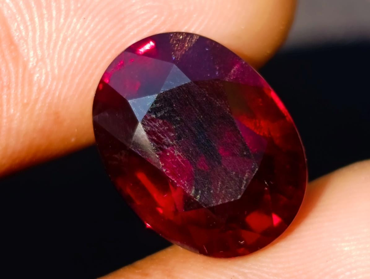 Polished 14.5 Carat Rhodolite Garnet Faceted Stone x 1 From Tanga, Tanzania