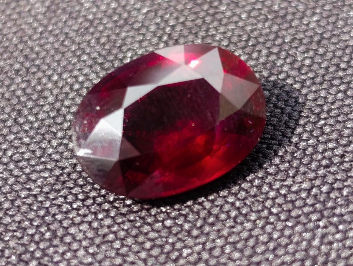 Polished 9 Carat Raspberry Red Rhodolite Garnet Faceted Stone x 1 From Tanga, Tanzania