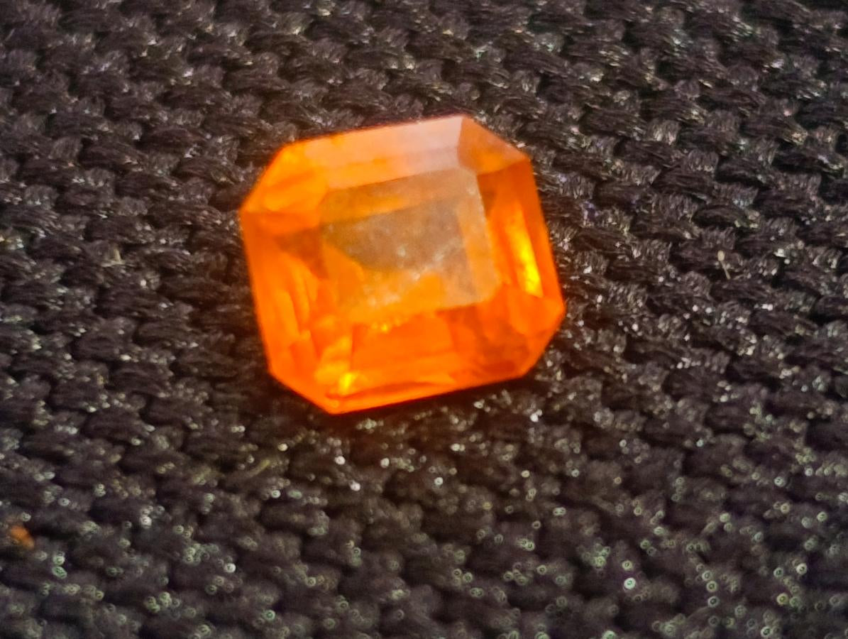 Polished Set of 7 Rare Bright Mandarin Garnet Faceted Stones x 1 From Sperrgebiet, Namibia
