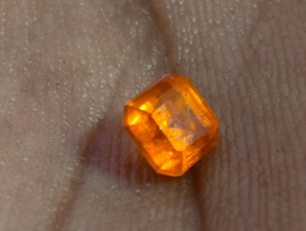 Polished Set of 7 Rare Bright Mandarin Garnet Faceted Stones x 1 From Sperrgebiet, Namibia