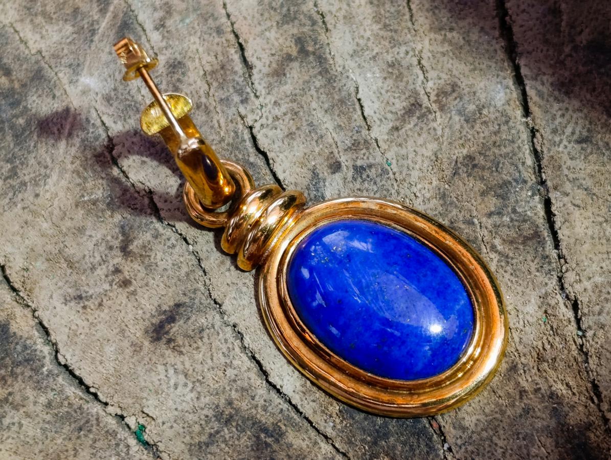 Polished Pair of Lapis Lazuli Earrings in Gold Setting x 1 From Afghanistan