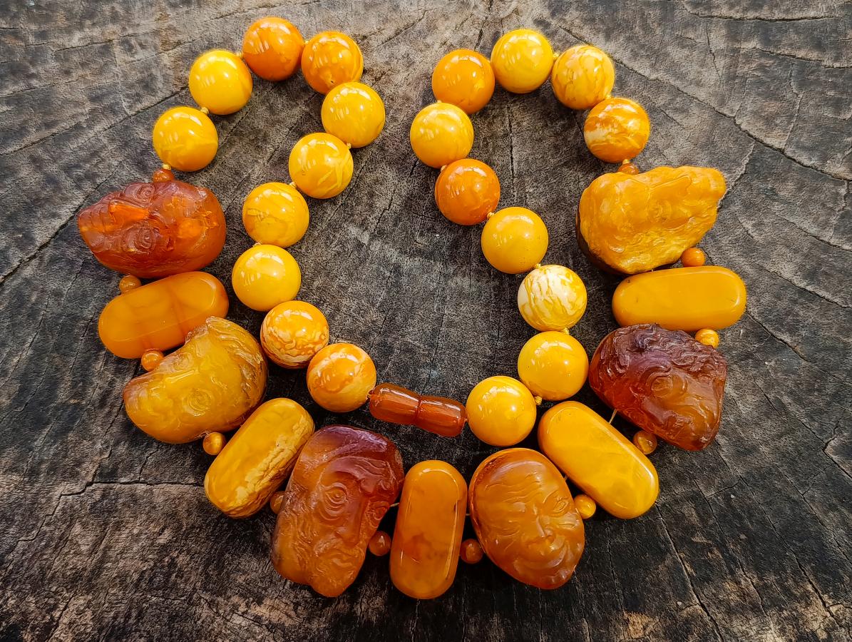 Hand Made Six Wise Men Old Butterscotch Fossil Amber Necklace x 1 From Poland
