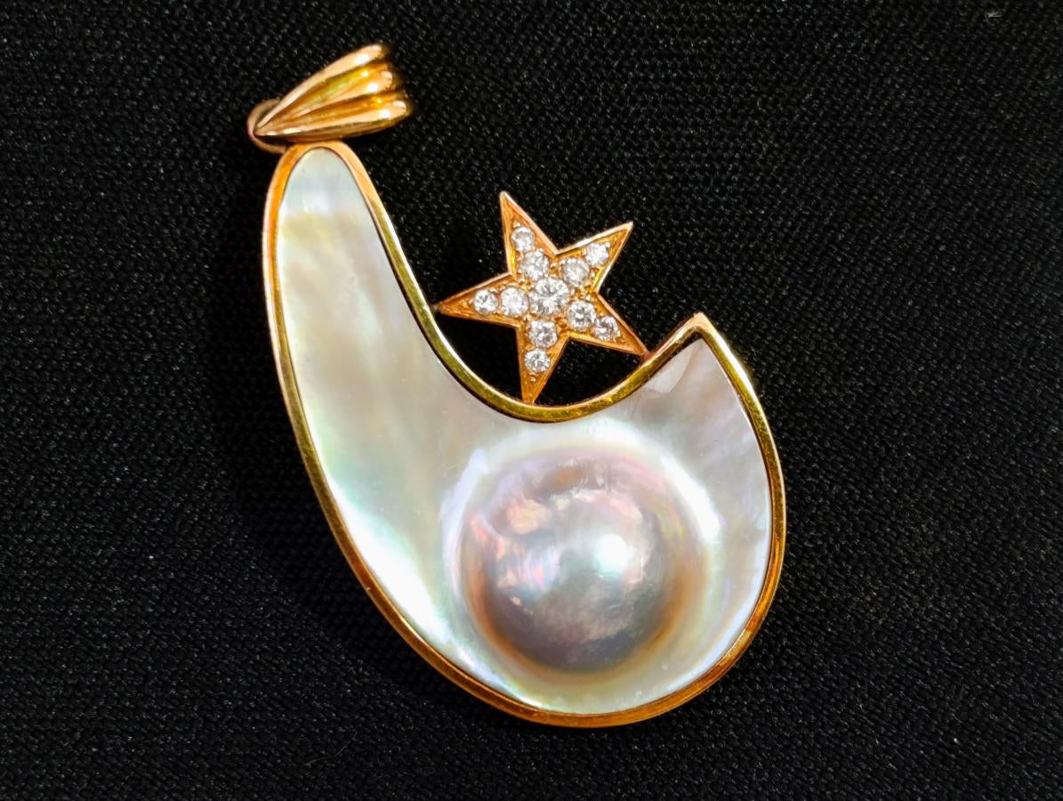Hand Made Mabe Pearl Pendant and Matching Earrings Set with Tiny Melee Pointer Diamonds x 1 From Southern Africa