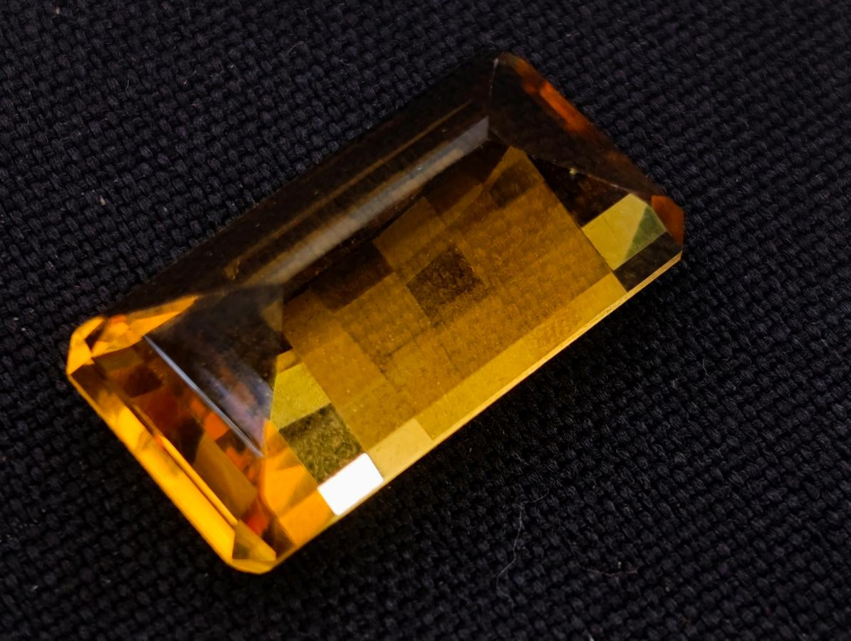 Polished AA Grade Checkerboard Faceted 25 Carat Citrine Gemstone x 1 From Congo
