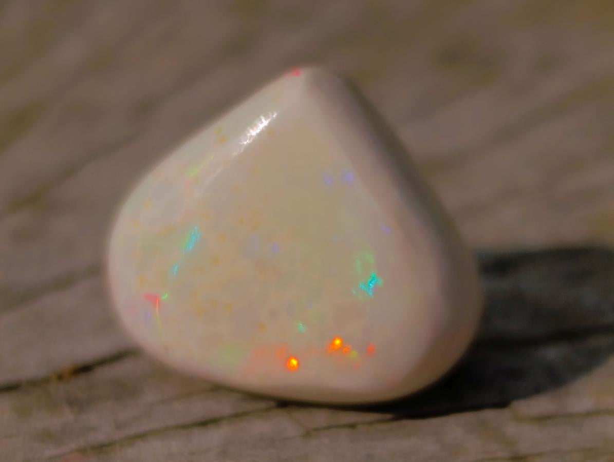 Polished Heart Shaped Precious Ethiopian Opal Faceted Cabochon x 1 From Welo, Ethiopia