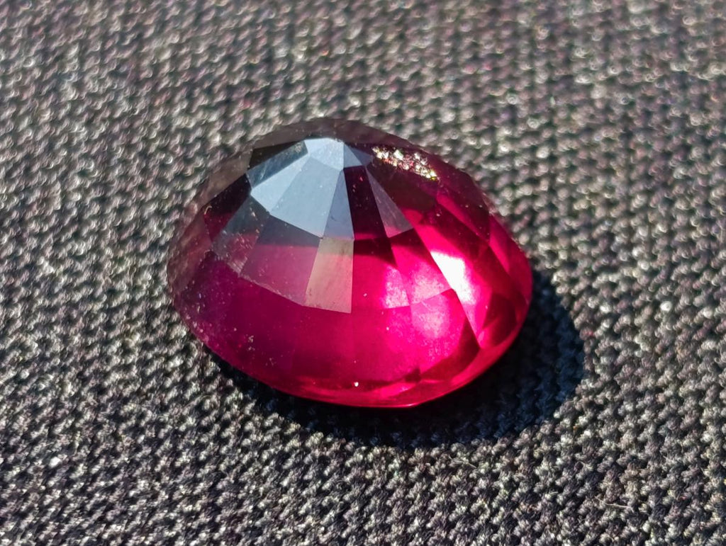 Polished Set of 3 Superb Raspberry Red Rhodolite Garnet Faceted Stones x 1 From Tiriri District, Tanzania