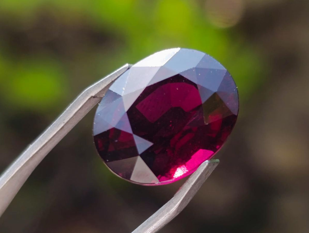 Polished Set of 3 Superb Raspberry Red Rhodolite Garnet Faceted Stones x 1 From Tiriri District, Tanzania