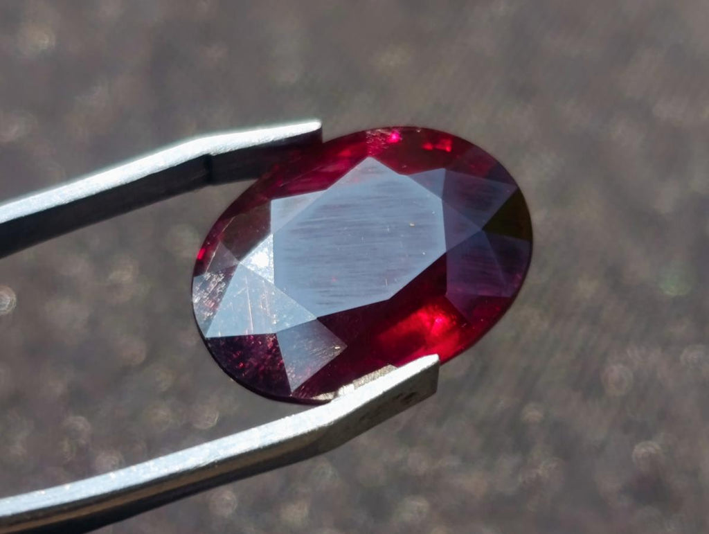 Polished Set of 3 Superb Raspberry Red Rhodolite Garnet Faceted Stones x 1 From Tiriri District, Tanzania