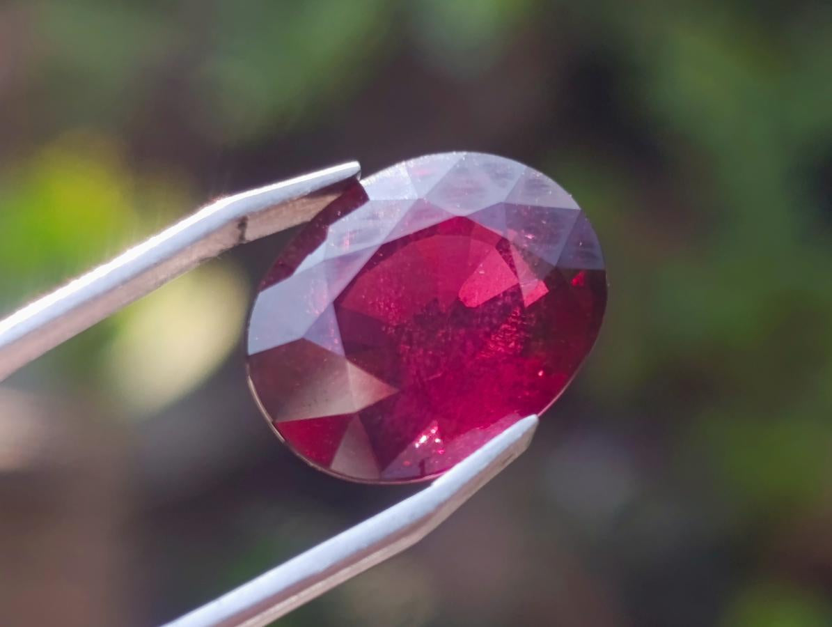Polished Set of 3 Superb Raspberry Red Rhodolite Garnet Faceted Stones x 1 From Tiriri District, Tanzania