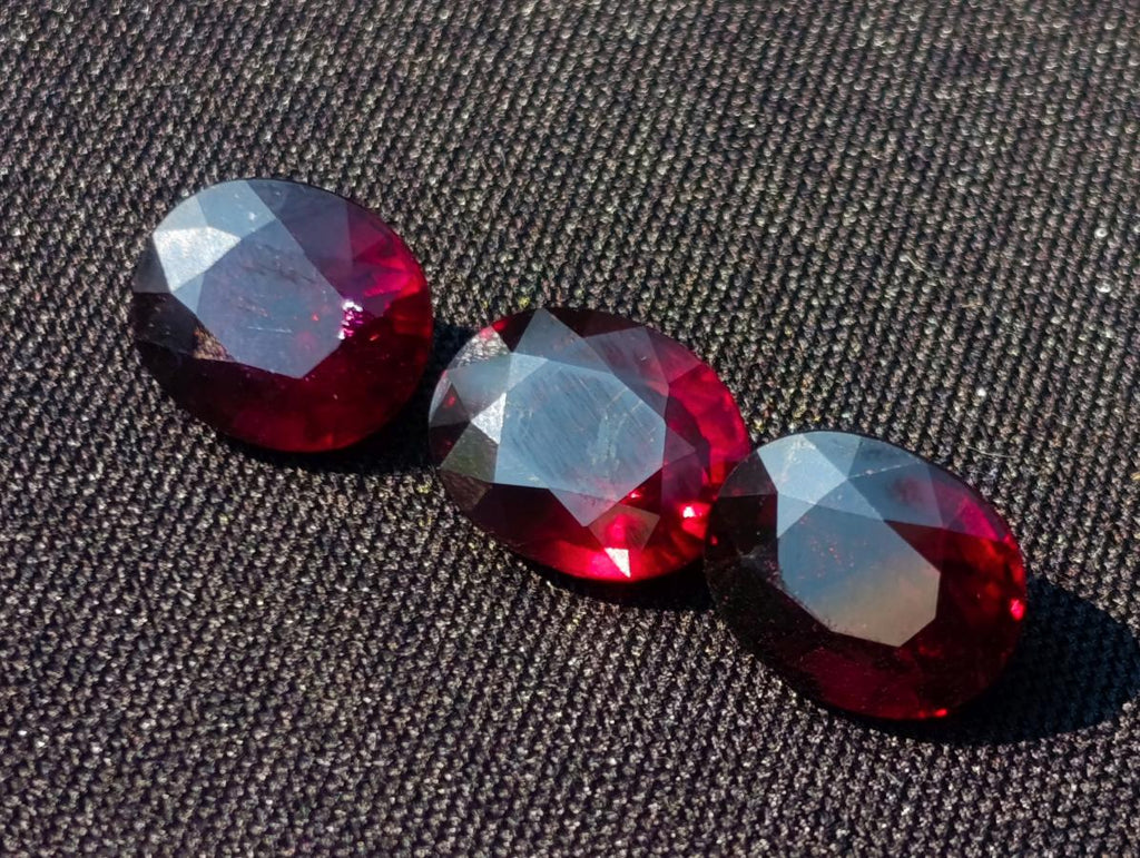 Polished Set of 3 Superb Raspberry Red Rhodolite Garnet Faceted Stones x 1 From Tiriri District, Tanzania