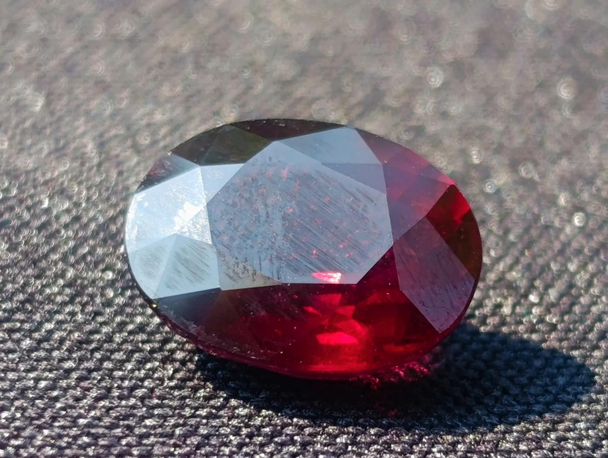 Polished Set of 3 Superb Raspberry Red Rhodolite Garnet Faceted Stones x 1 From Tiriri District, Tanzania