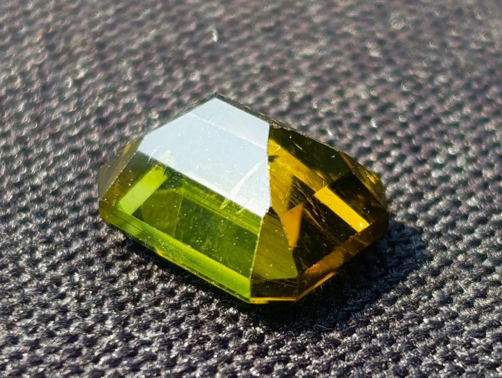 Polished 5 Carat Verdelite Tourmaline Octagonal Step Cut Faceted Gemstone x 1 From Mozambique