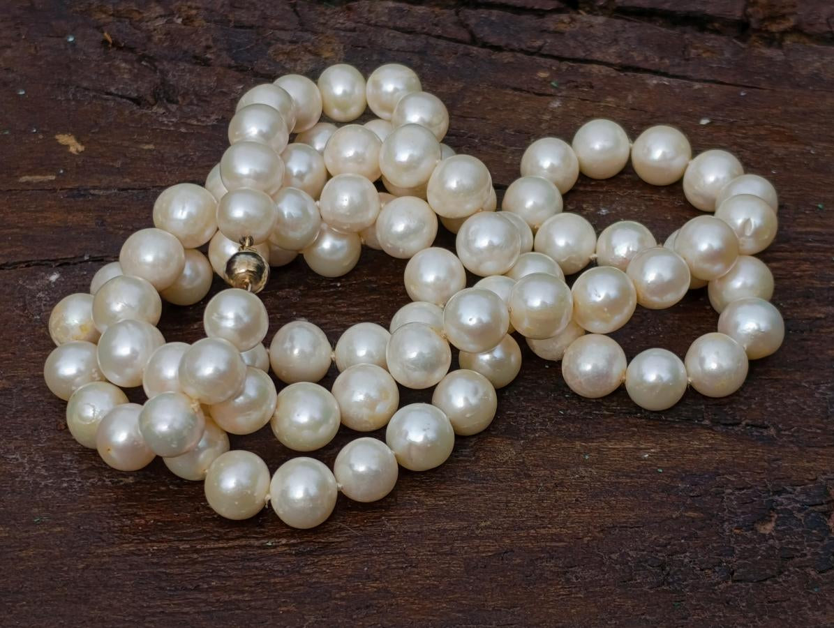 Hand Made Timeless Akoya Pearl Necklace x 1 From Okaya, Japan