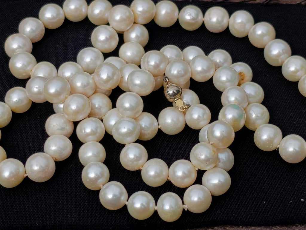 Hand Made Timeless Akoya Pearl Necklace x 1 From Okaya, Japan