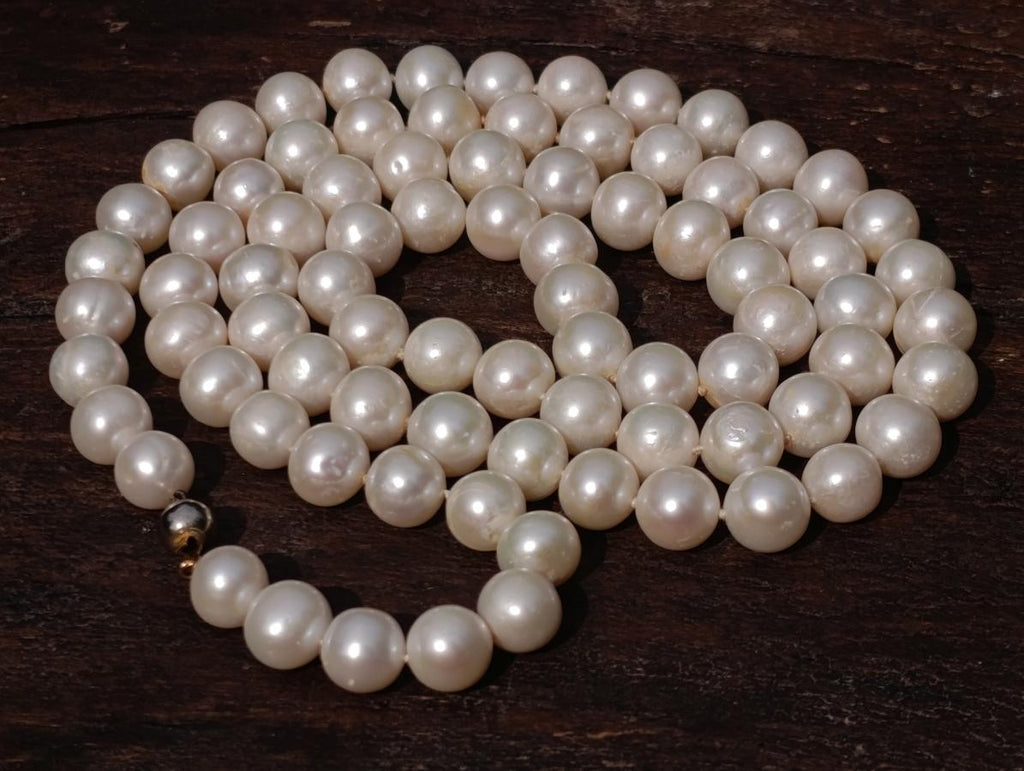 Hand Made Timeless Akoya Pearl Necklace x 1 From Okaya, Japan
