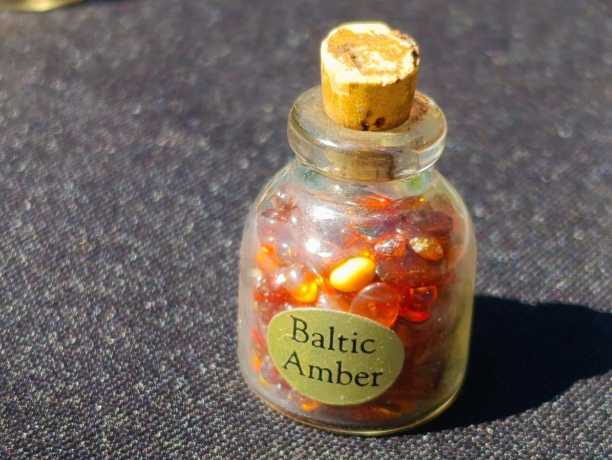 Polished Set of 3 Fossil Baltic Amber Carved Buddha with 2 Mini Jars of Polished Amber x 1  From Poland
